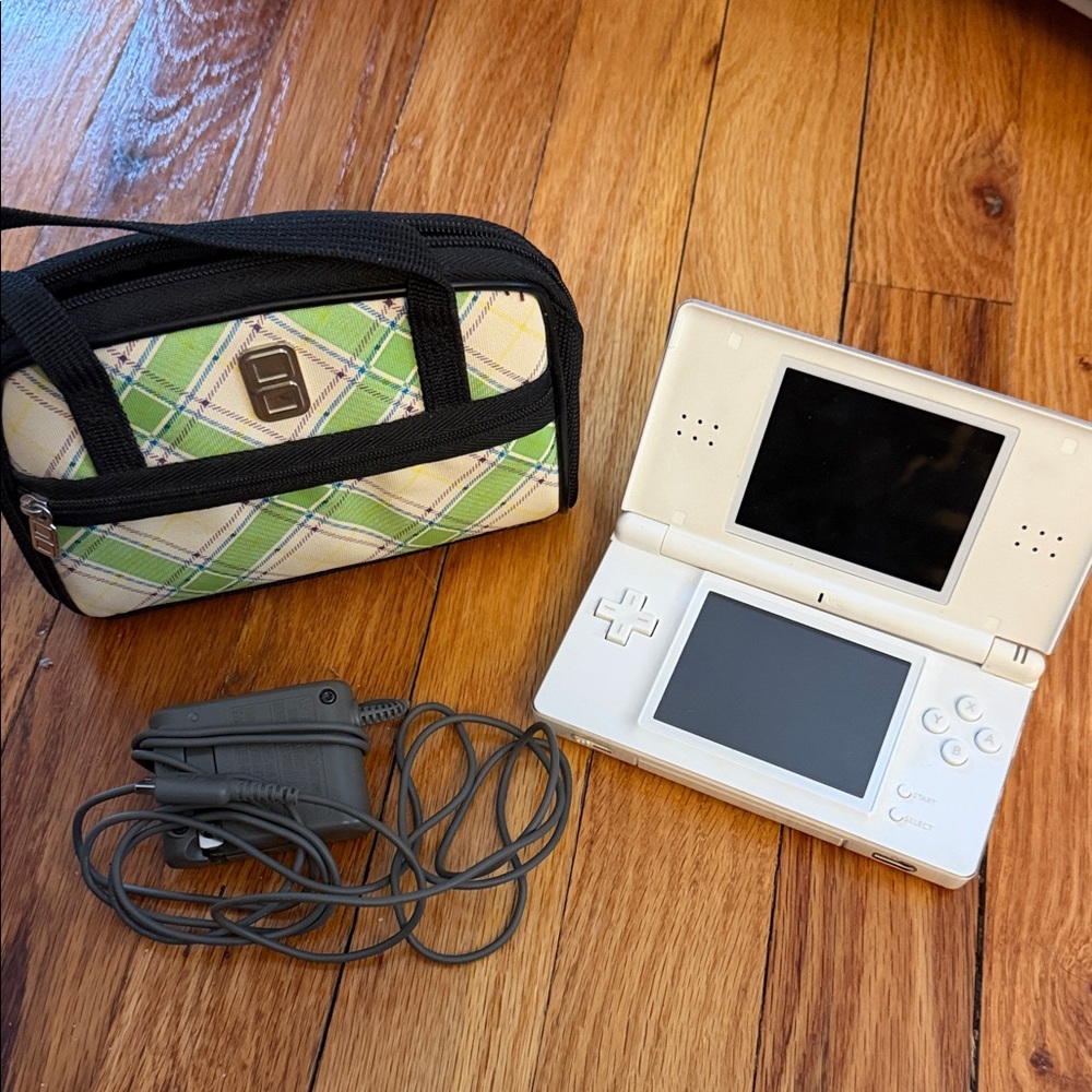 Nintendo DS in Cream with Charger and Plaid Case